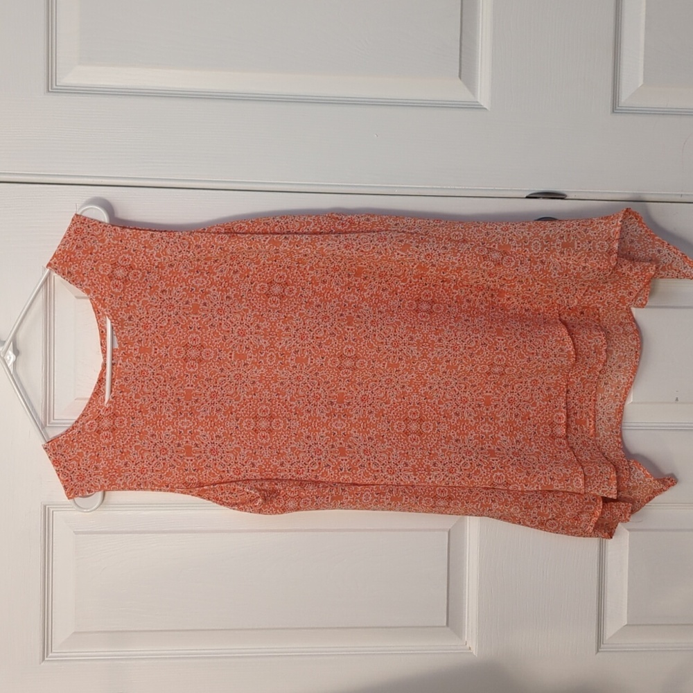 Sleeveless blouse